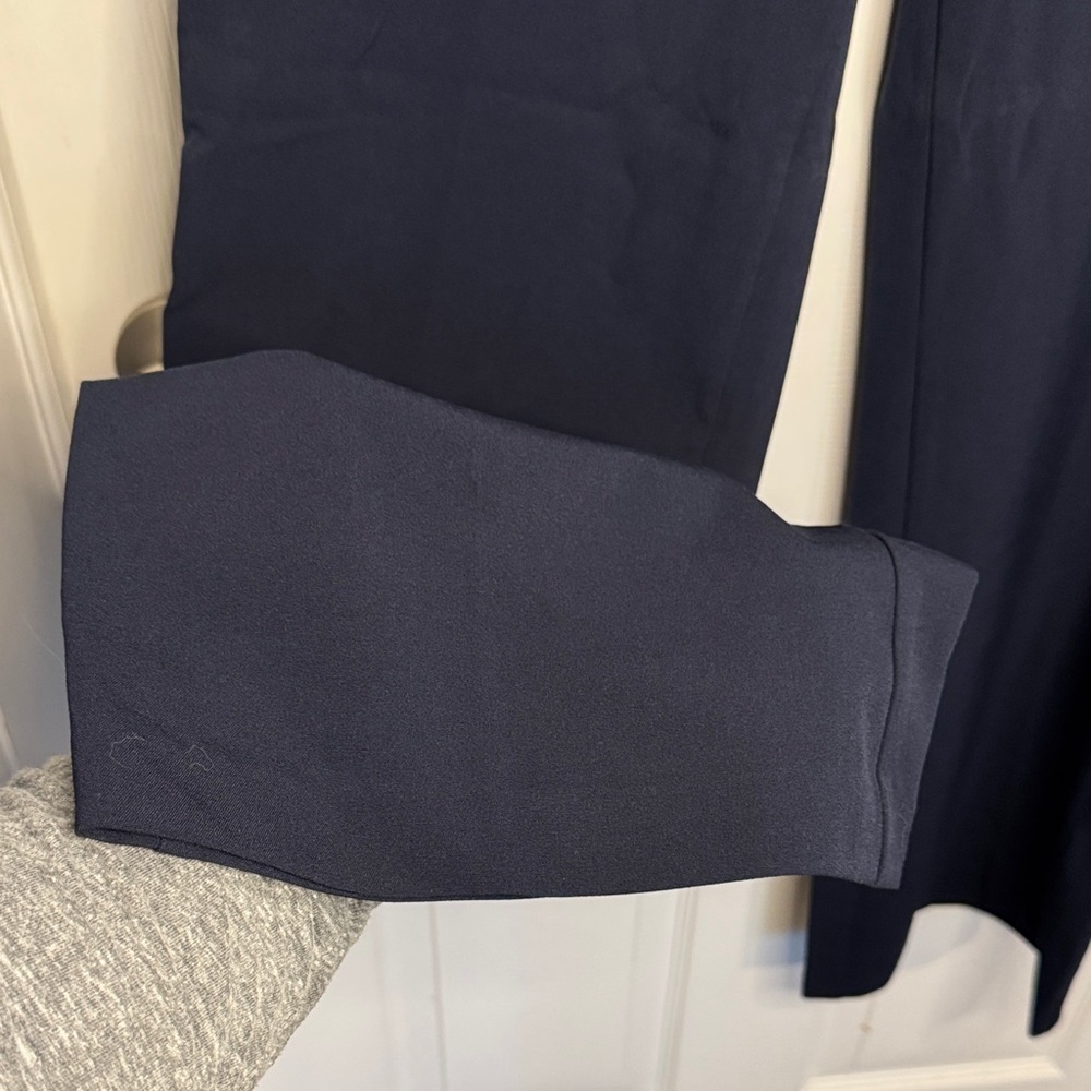 EUC Dana Buchman Navy Straight Leg Pants - Picture 6 of 8